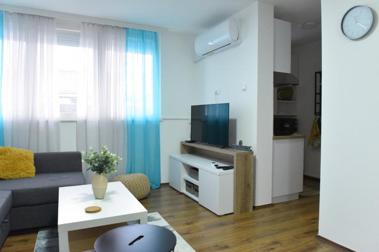 Central Apartment Cuprija Exterior photo