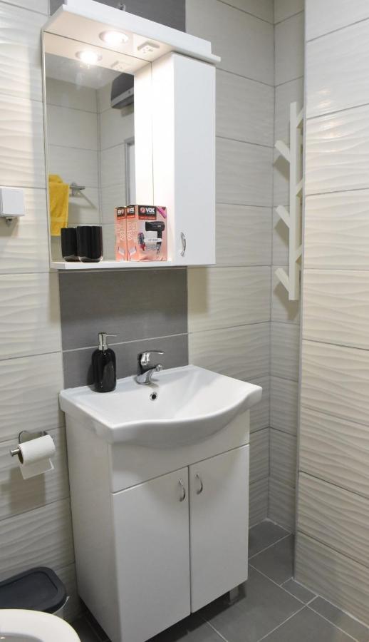 Central Apartment Cuprija Exterior photo